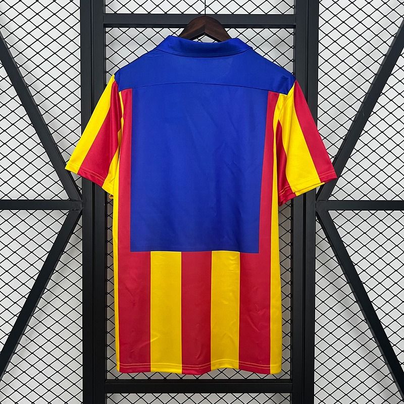 Retro Valencia CF 1980 - 1982 home - WCFOOTBALLSUIT